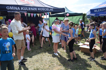 OGŁOSZENIE WYNIK&Oacute;W  KONKURSU "UPOMINEK DLA MAMY I TATY"