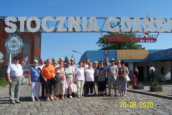 Seniorzy zwiedzają miasta silnie związane z morzem - Gdańsk i Krynica Morska