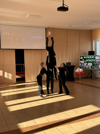 Występ grupy tanecznej Cosmo-dla dzieci ze Słowacji