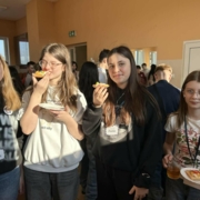 c676f5d5-0bd0-4c01-a629-6cf195d65f68 (Copy)