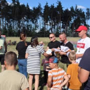 SPORT I RODZINNA ATMOSFERA PODCZAS III PIKNIKU RODZINNEGO W NASZEJ GMINIE